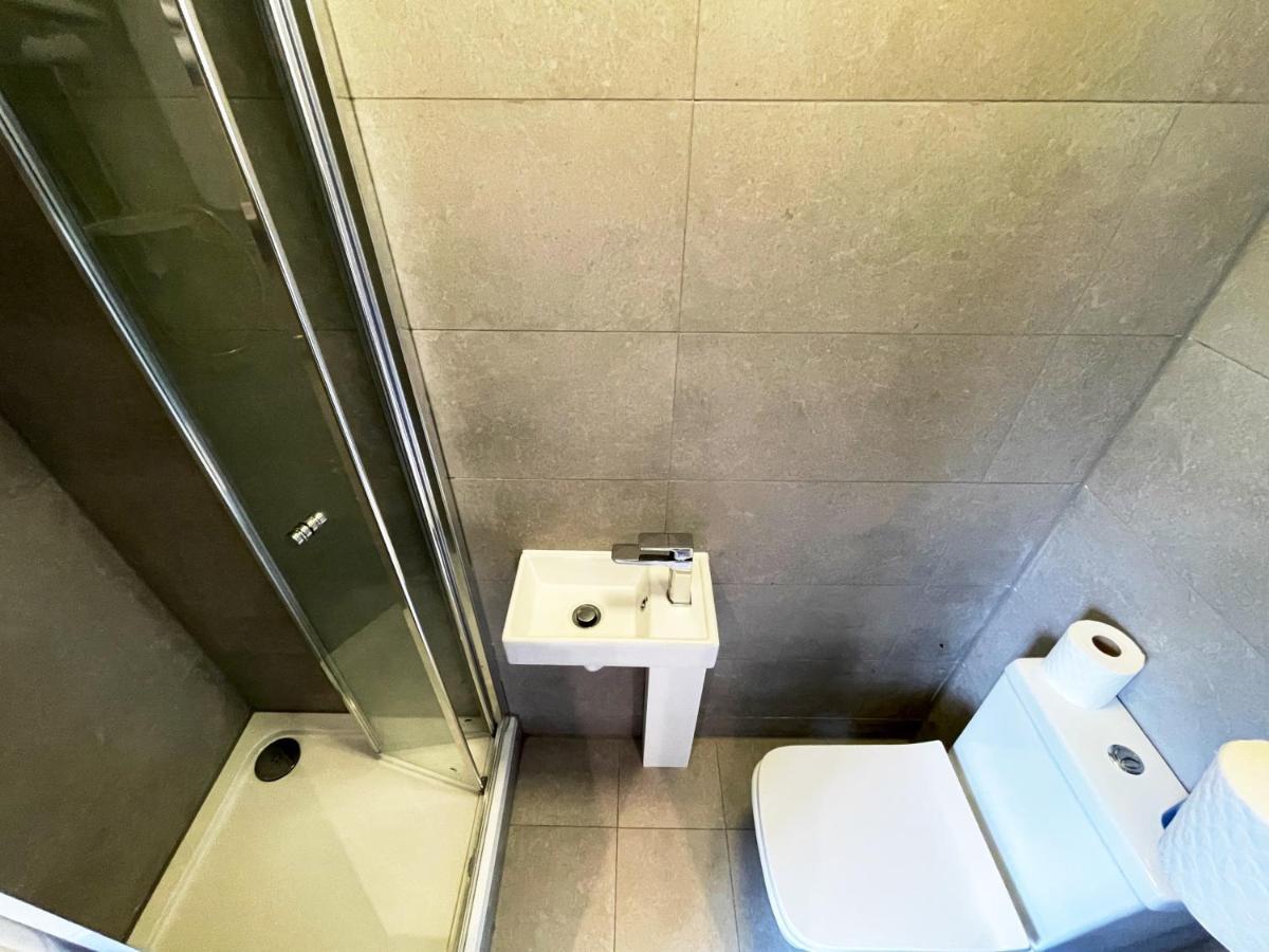 Bella'S Place Near Wembley Stadium London Ngoại thất bức ảnh